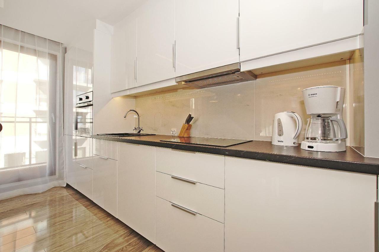 City Center - Aura By Apartmore Gdansk Dış mekan fotoğraf